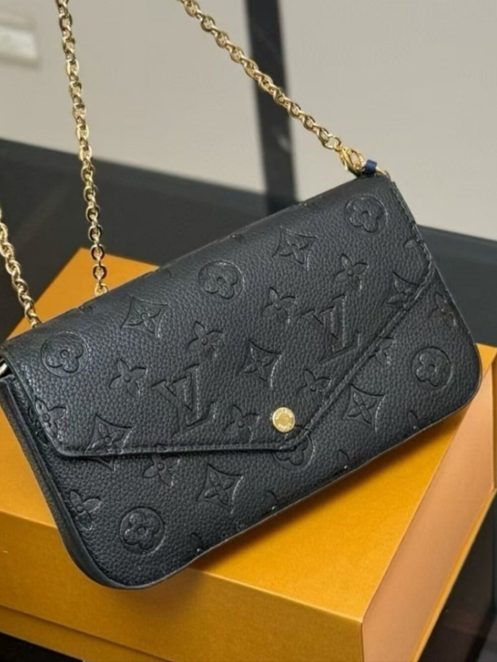 Louis Vuitton Pochette Félicie